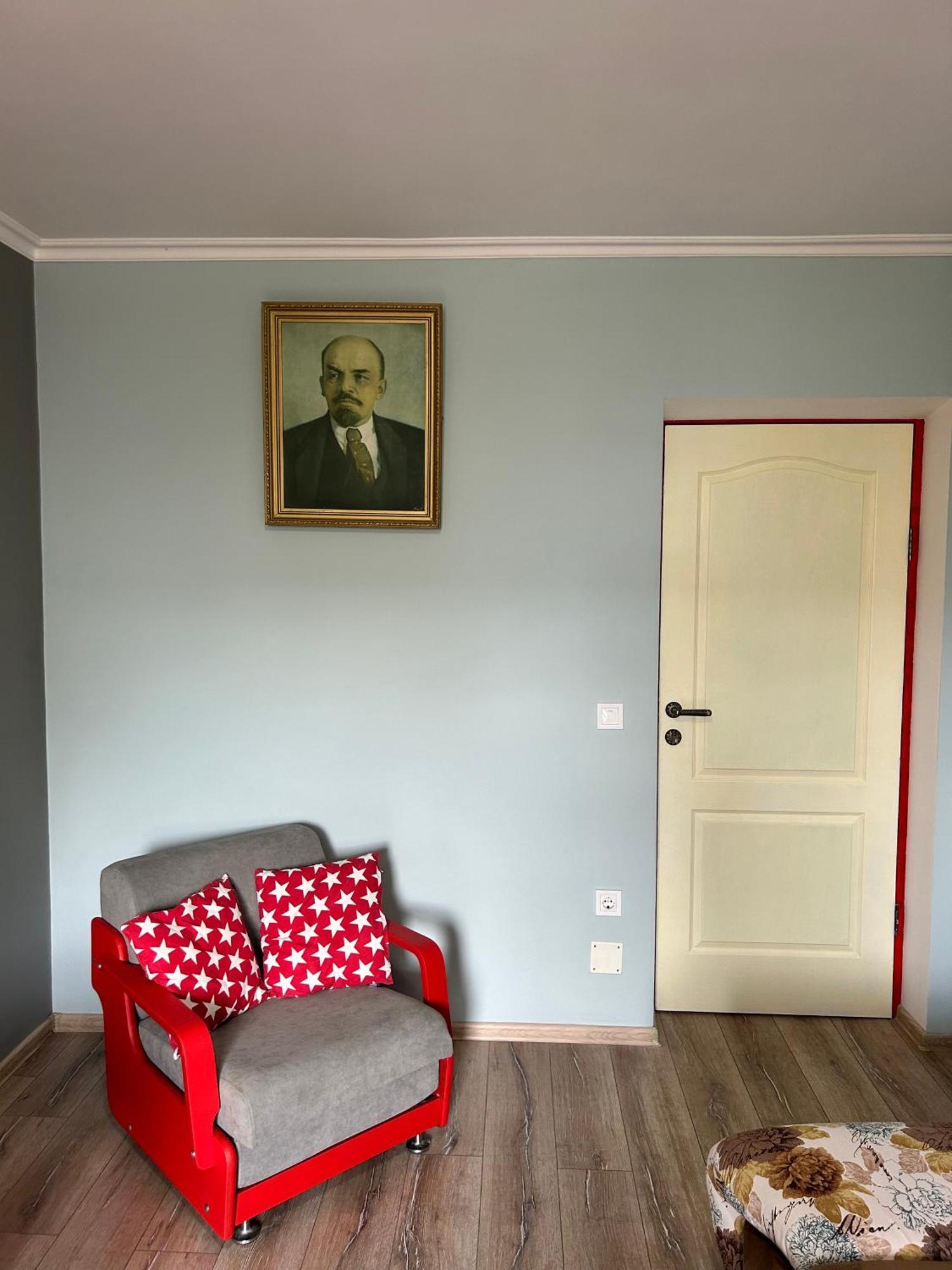 Lenin Street Hostel & Tours Tiraspol Ngoại thất bức ảnh